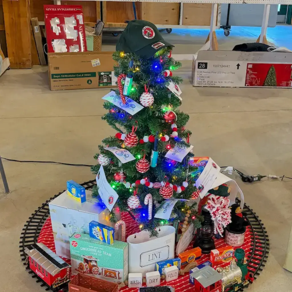 Unity Laundromat and Belfast and Moosehead Lake Railroad