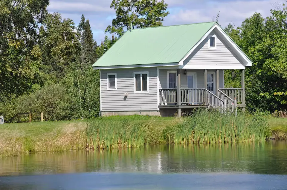 2 Night Cabin Rental, Mt. Chase, Maine!